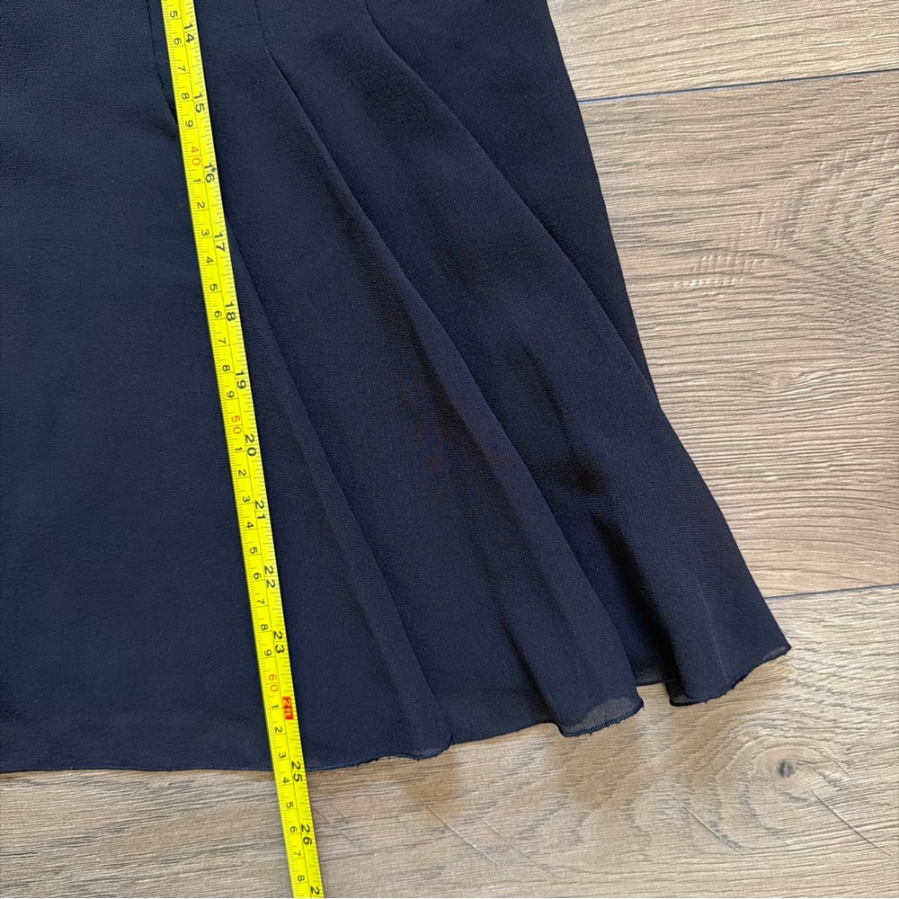 Akris Black Silk Skirt Size 10 Bergdorf Goodman‎ Layered Midi Skirt - Picture 8 of 9